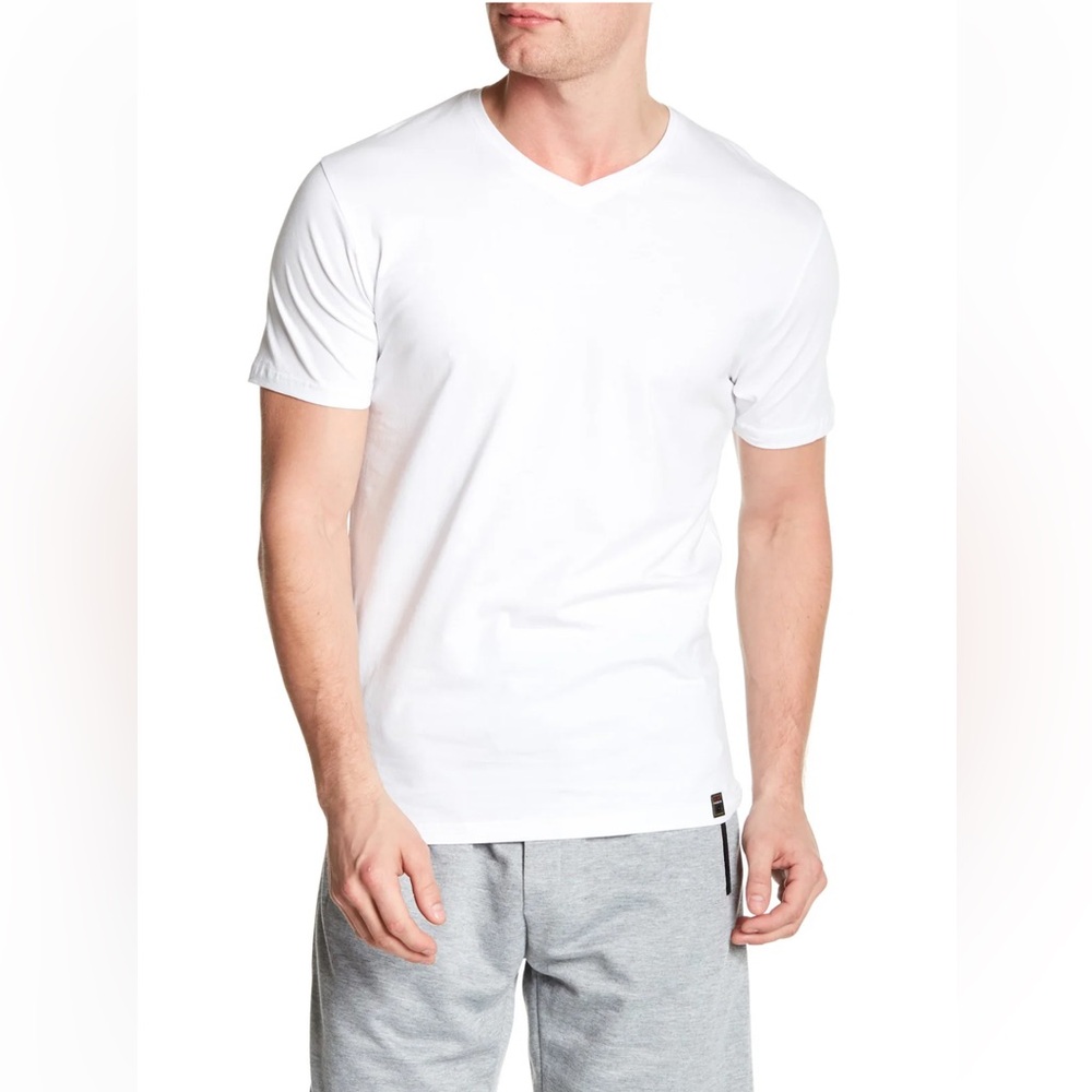 Tailored Recreation Men’s Shirt Size XL V-Neck White Simple Tee